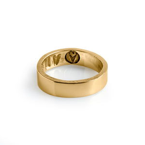 Essential Ring 18K Solid Gold
